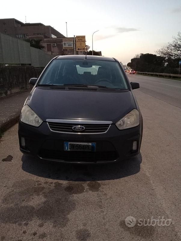 Usata Ford C-MAX 115 CV (84 kW) 2009 Monovolume