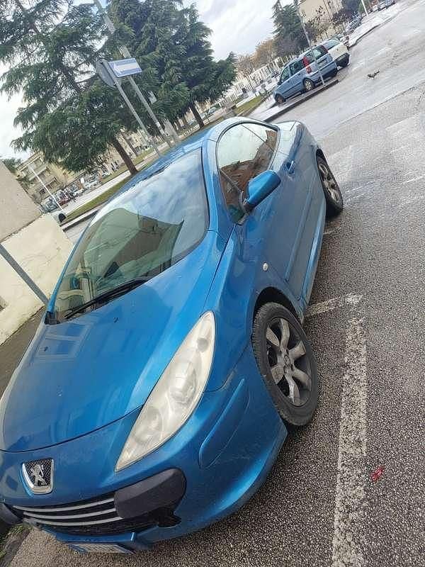 Usata Peugeot 307 CC 109 CV (80 kW) 2007 Blu/azzurro Cabrio