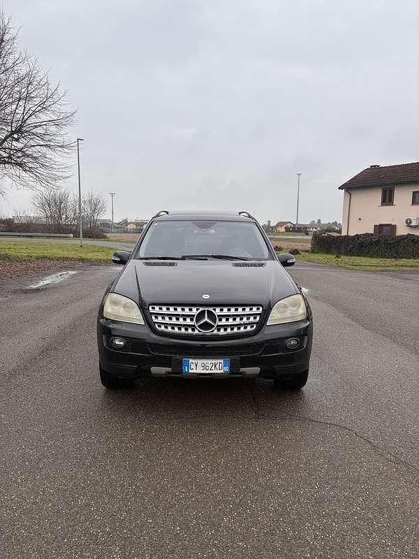 Usata Mercedes ML320 224 CV (164 kW) 2006 SUV