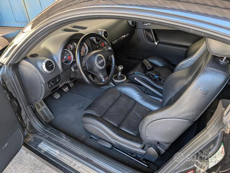 Usata Audi TT 225 CV (165 kW) 2000 Nero Coupé