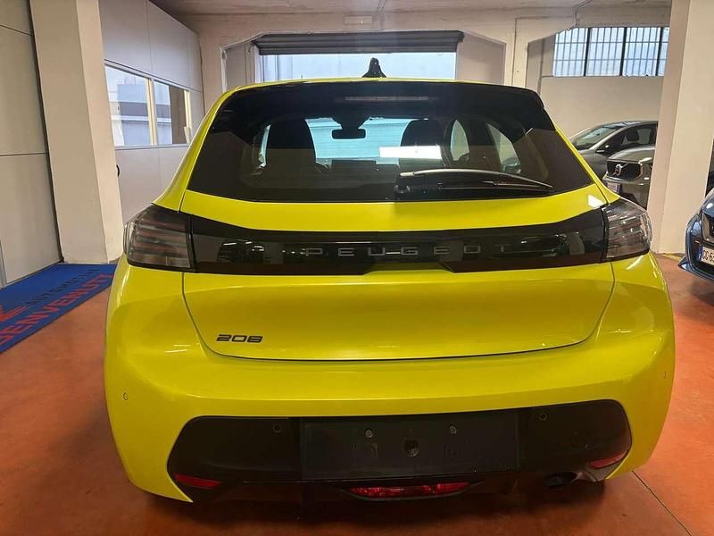 Usata Peugeot 208 Active 101 CV (74 kW) 2024 Giallo Utilitaria