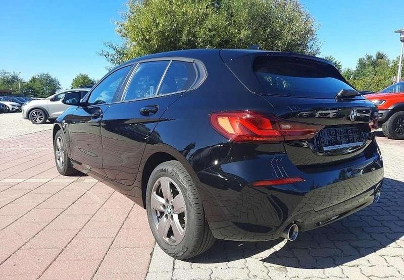 Usata BMW 118 Advantage 150 CV (110 kW) 2024 Nero Utilitaria