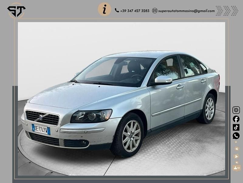 Usata Volvo S40 Summum 135 CV (99 kW) 2007 Argento Berlina