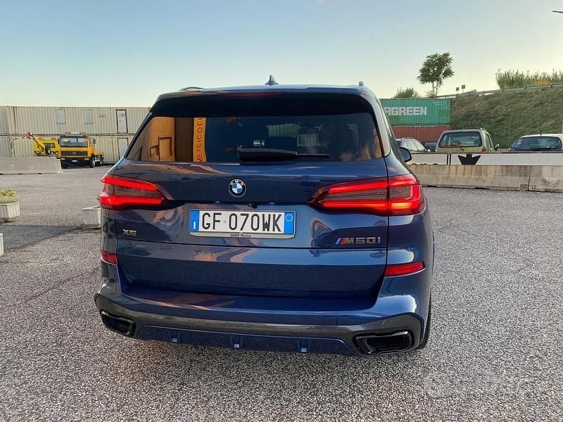 Usata BMW X5 M50 530 CV (389 kW) 2022 Blu SUV