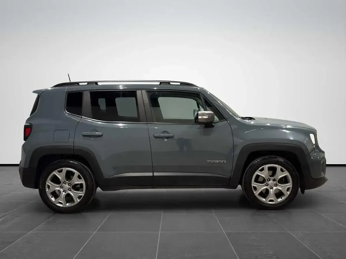 Usata Jeep Renegade Limited 120 CV (88 kW) 2019 Anvil grey SUV