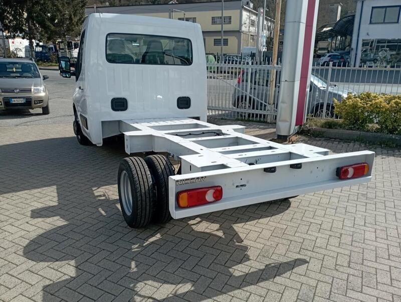 Usata Nissan Interstar 145 CV (106 kW) 2023 Bianco Furgone