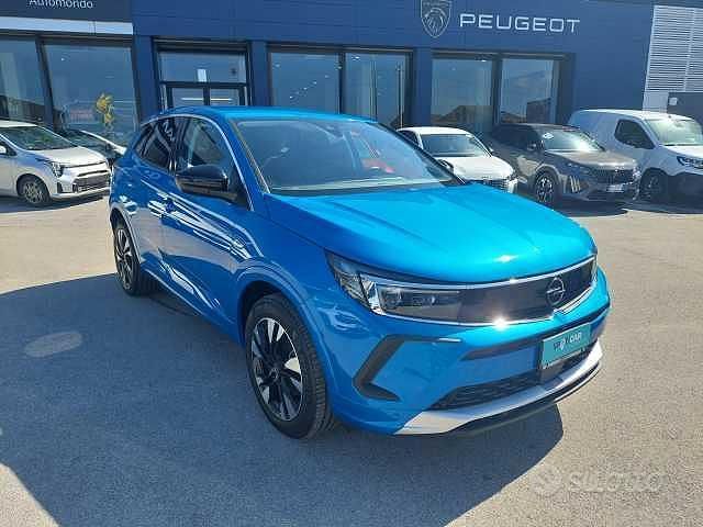 Usata Opel Grandland X Business Elegance 131 CV (96 kW) 2022 Blu SUV