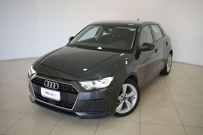 Blu cosmo Usata 2020 Audi A1 Admired Utilitaria | 17.990 € (Ottimo prezzo) - Immagine 1/4