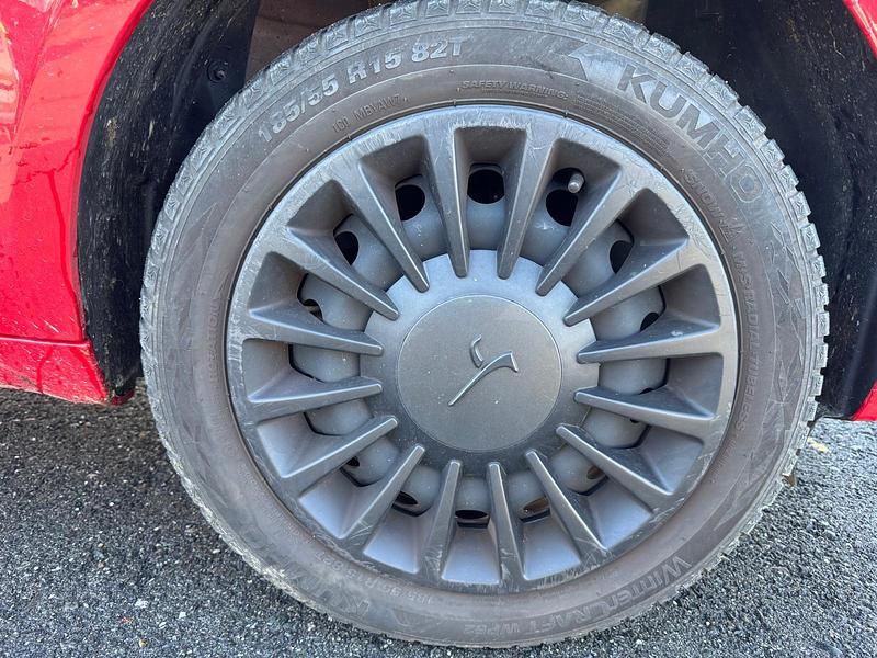 Usata Lancia Ypsilon Silver 69 CV (50 kW) 2023 Rosso Utilitaria