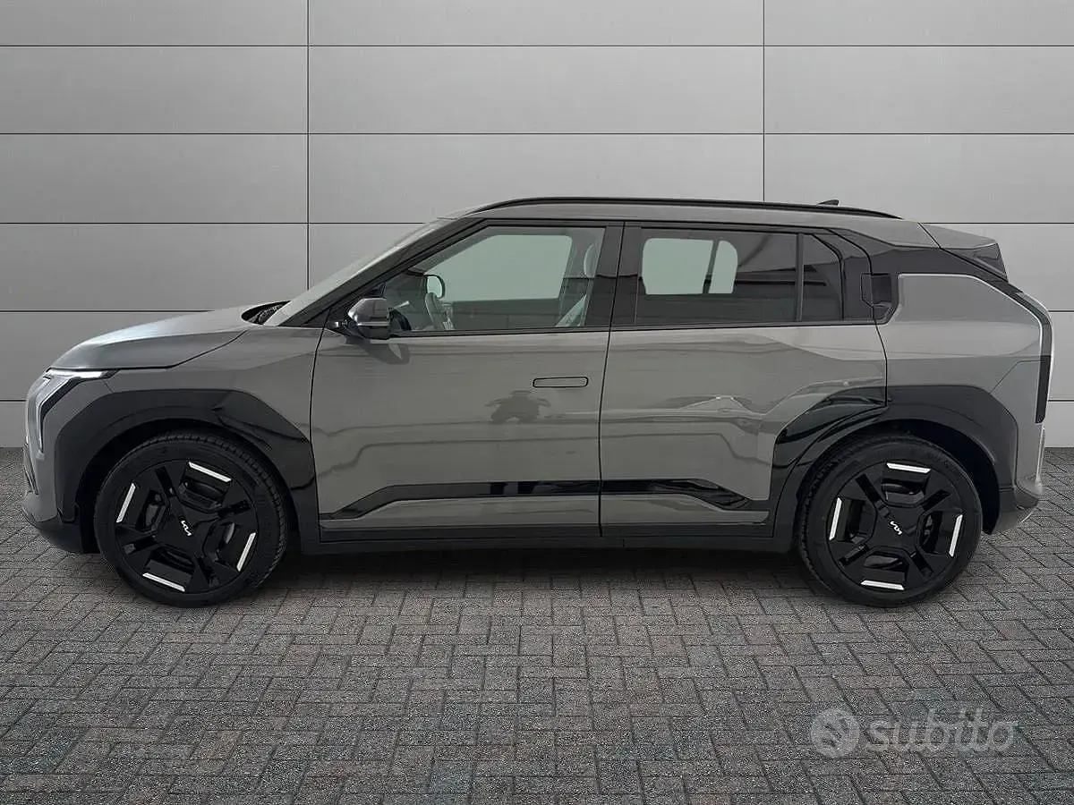 Usata Kia EV3 GT-Line 50 kW (68 CV) 2025 Grigio SUV
