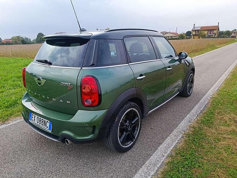 Usata Mini Cooper SD Countryman 143 CV (105 kW) 2014 Verde SUV