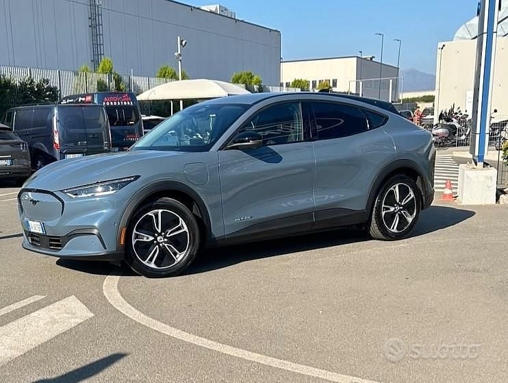 Usata Ford Mustang Mach-E 2024 SUV