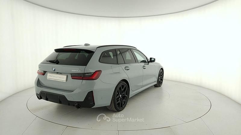 Usata BMW 320 M Sport 190 CV (139 kW) 2025 Grigio Station wagon