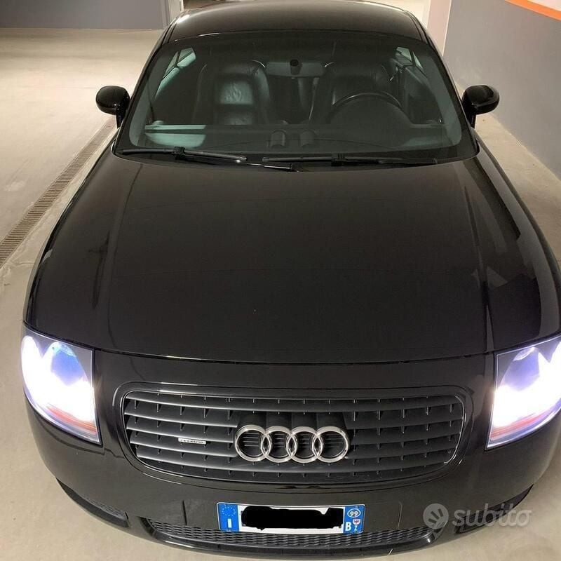 Usata Audi TT 225 CV (165 kW) 1999 Nero Coupé
