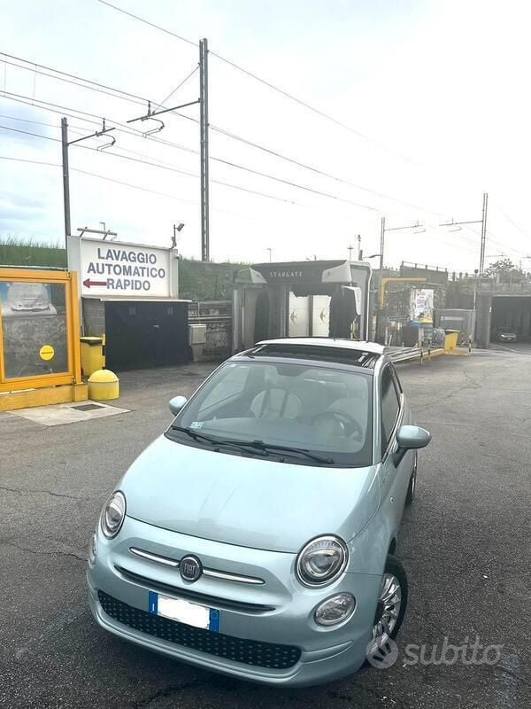 Usata Fiat 500 Dolcevita 69 CV (50 kW) 2022 Blu/azzurro Utilitaria