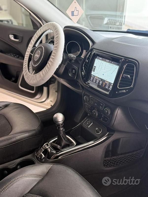 Usata Jeep Compass 120 CV (88 kW) 2019 Bianco SUV