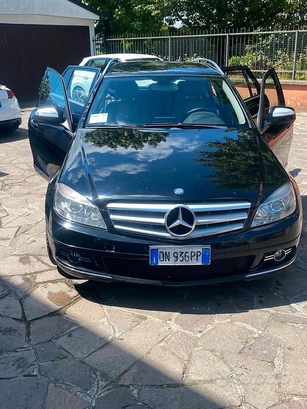 Usata Mercedes CL220 2008 Nero Coupé