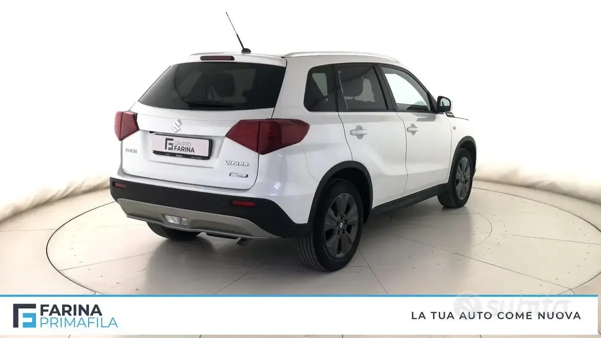 Second-hand Suzuki Vitara Cool 129 CP (94 kW) 2023 Alb SUV