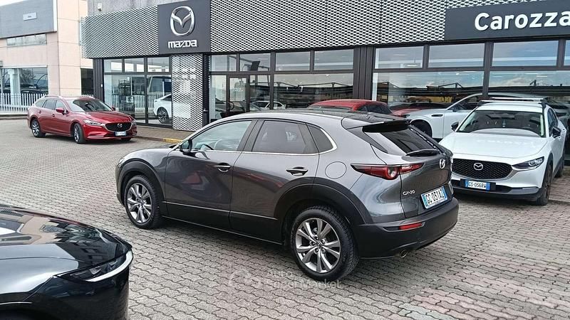 Usata Mazda CX-30 122 CV (89 kW) 2020 Machine gray SUV