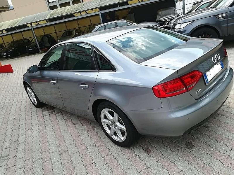 Usata Audi A4 Advanced Plus 170 CV (125 kW) 2010 Grigio Berlina