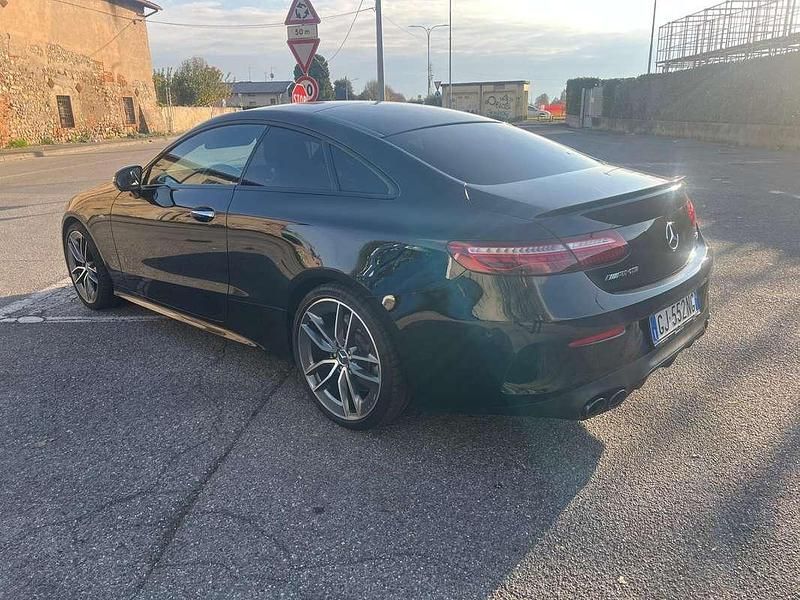 Usata Mercedes E53 AMG AMG 435 CV (319 kW) 2022 Nero Coupé