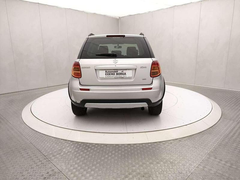 Usata Suzuki SX4 GLX 135 CV (99 kW) 2011 Argento SUV