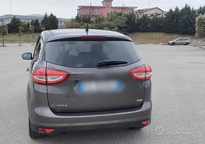 Usata Ford C-MAX 125 CV (91 kW) 2016 Grigio Monovolume