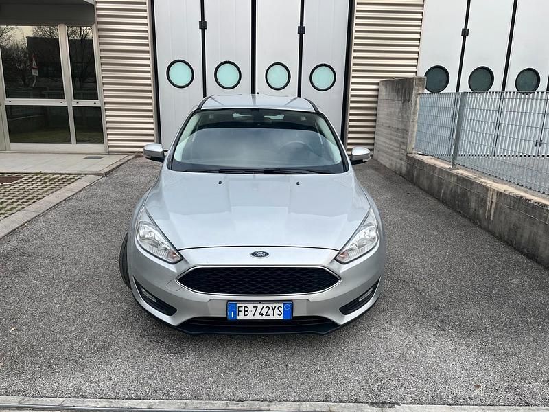 Usata Ford Focus Titanium 95 CV (69 kW) 2016 Argento Berlina