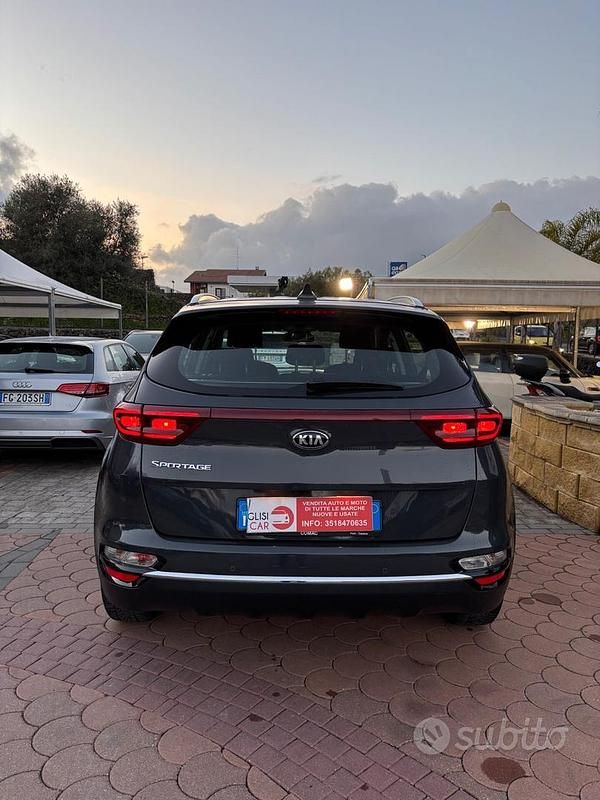 Usata Kia Sportage 115 CV (84 kW) 2021 Grigio SUV