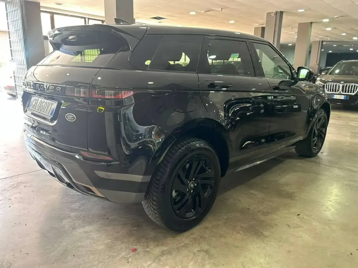 Usata Land Rover Range Rover evoque R-Dynamic 309 CV (227 kW) 2023 Nero SUV