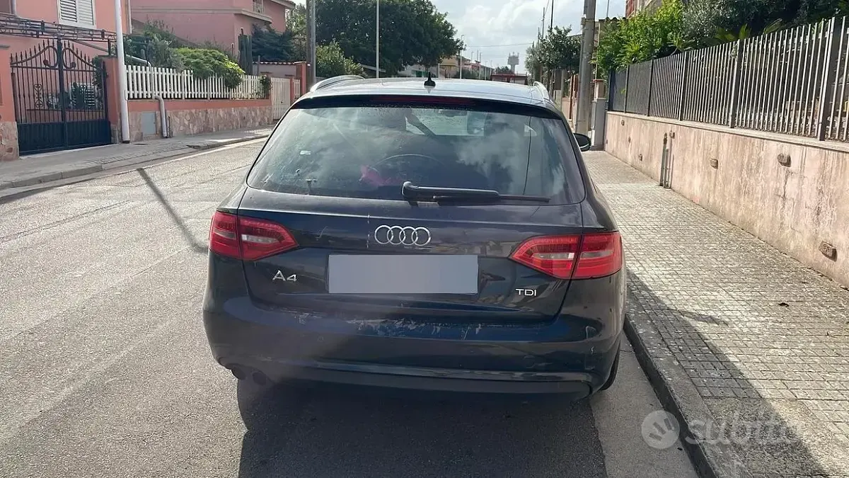 Usata Audi A4 143 CV (105 kW) 2016 Nero Station wagon