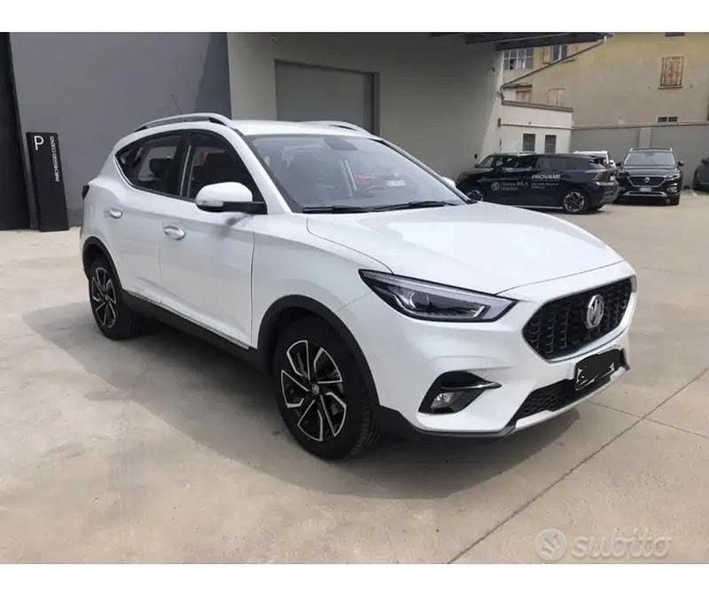 Usata MG ZS Luxury 111 CV (81 kW) 2022 SUV
