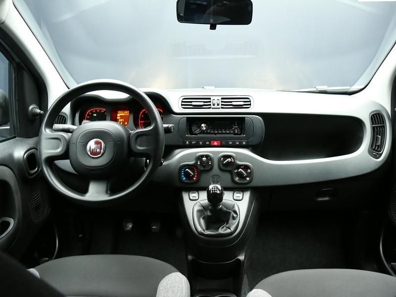 Usata Fiat Panda S 70 CV (51 kW) 2023 Vari colori pastello Utilitaria