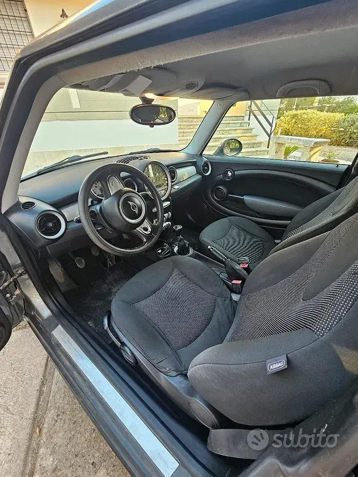Usata Mini ONE 90 CV (66 kW) 2009 Utilitaria