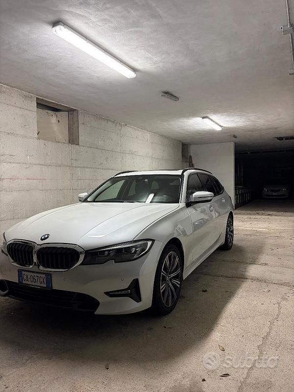Usata BMW 318 Luxury Line 150 CV (110 kW) 2019 Bianco Station wagon