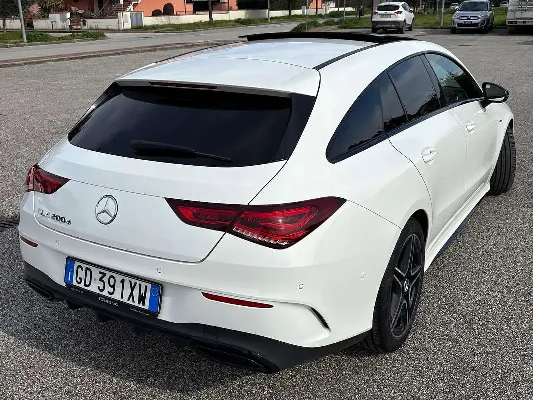 Usata Mercedes CLA200 Shooting Brake Edition 150 CV (110 kW) 2021 Bianco Station wagon