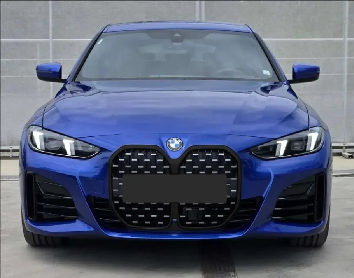 Usata BMW 430 Cabriolet M Sport 245 CV (180 kW) 2025 Blu portimao m Cabrio