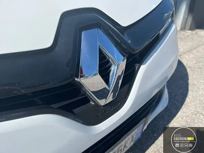 Usata Renault Clio 75 CV (55 kW) 2014 Bianco Utilitaria