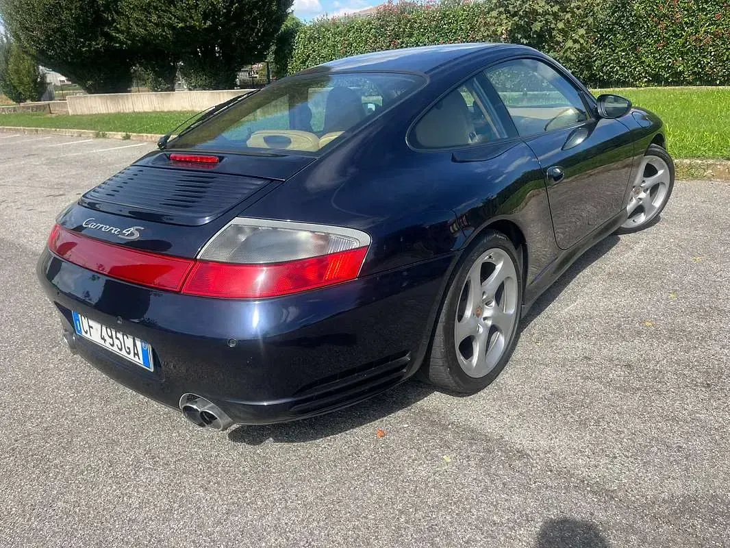 Usata Porsche 996 355 CV (261 kW) 2003 Blu/azzurro Coupé