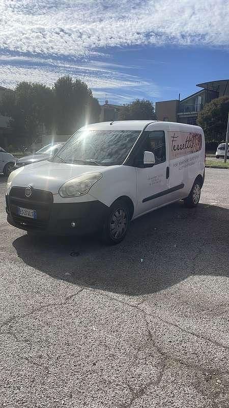 Usata Fiat Doblò 120 CV (88 kW) 2013 Bianco Monovolume