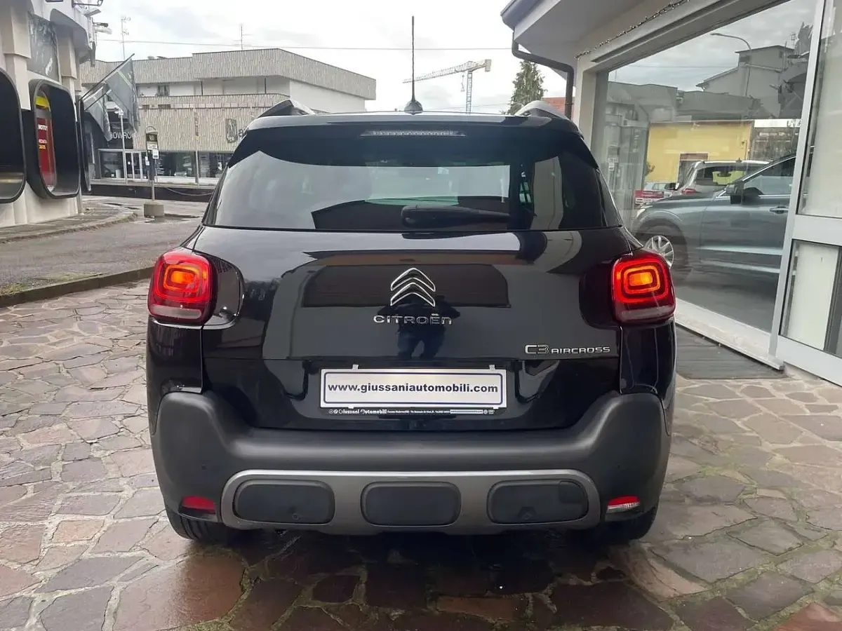 Usata Citroën C3 Aircross Shine 110 CV (80 kW) 2021 Nero SUV