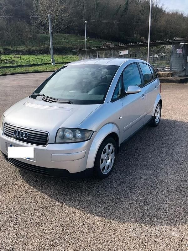Usata Audi A2 75 CV (55 kW) 2004 Utilitaria