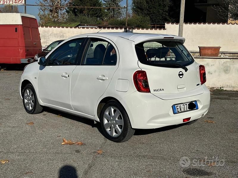 Usata Nissan Micra 80 CV (58 kW) 2014 Bianco Berlina