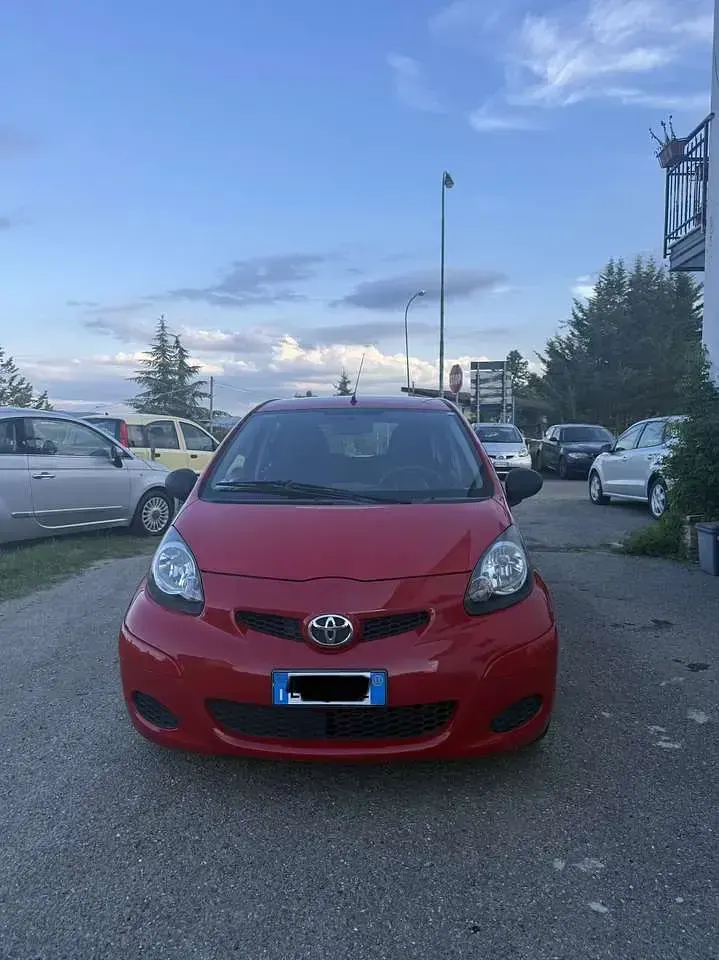 Usata Toyota Aygo Edition 68 CV (50 kW) 2011 Other Utilitaria