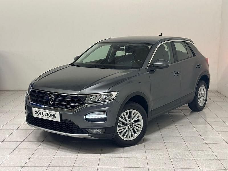 Usata VW T-Roc Business 116 CV (85 kW) 2021 Grigio SUV