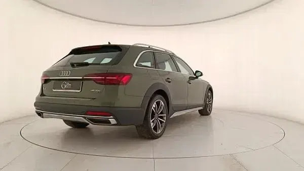 Usata Audi A4 Allroad Design 204 CV (150 kW) 2024 Verde Station wagon