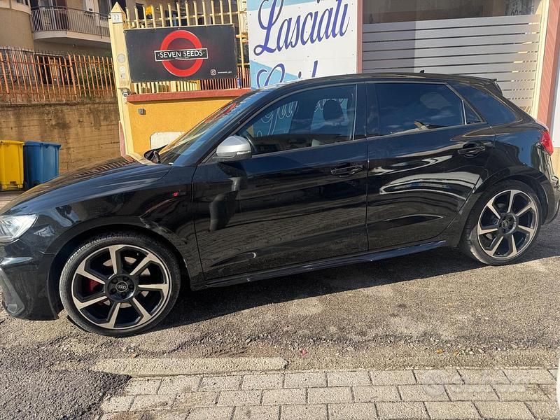 Usata Audi A1 S-Line 207 CV (152 kW) 2023 Nero SUV