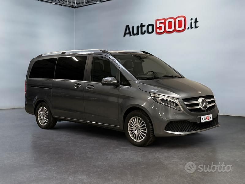 Usata Mercedes V250 Avantgarde 190 CV (139 kW) 2020 Grigio Monovolume