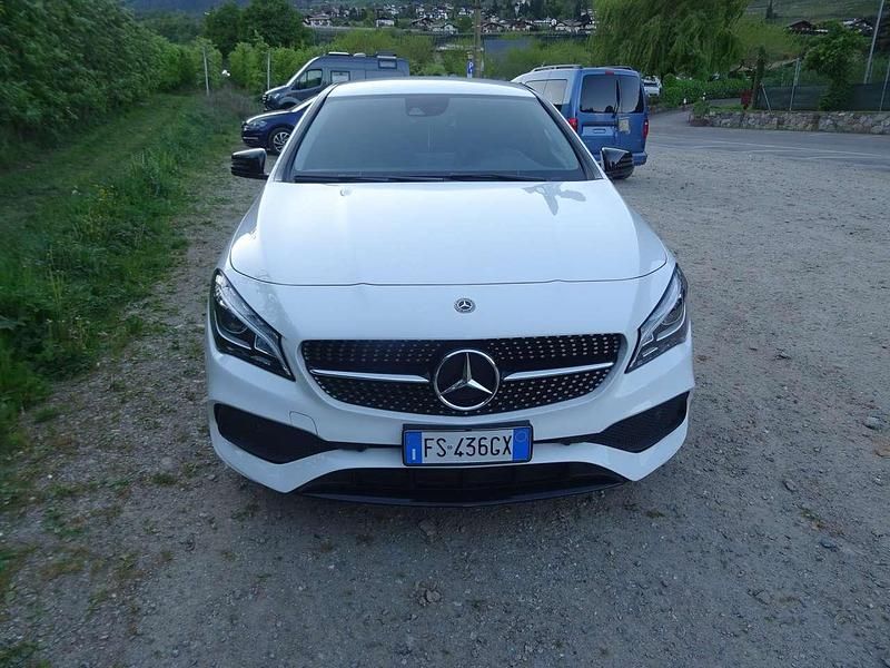 Usata Mercedes CLA200 Shooting Brake 136 CV (100 kW) 2018 Bianco Station wagon