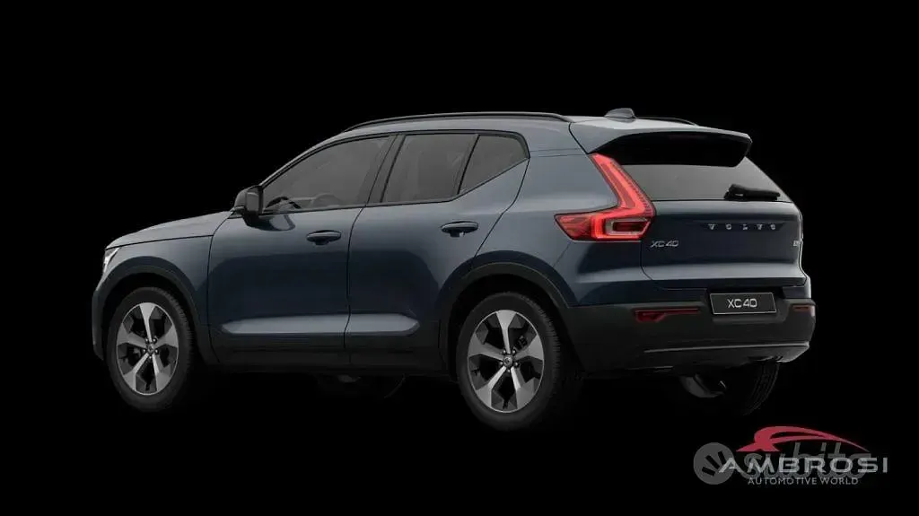 Nouvelle Volvo XC40 Plus 163 ch (119 kW) 2026 Bleue SUV